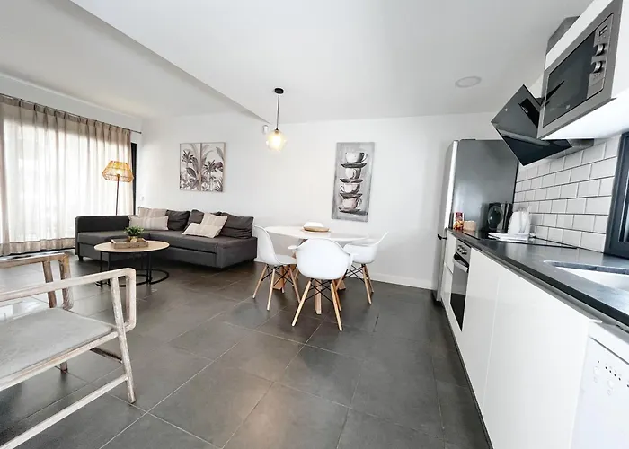Apartment - Sleeps 4 - Parking - Close Villaverde (Fuerteventura)